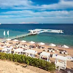 Domina Aquamarine Hotel & Resort