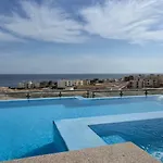 Royal Residence 3 New 2 Bed Apartment Sea View With Infinity Pool