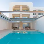 White Hills Resort