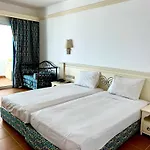 Domina Coral Bay Direct Becah And Lake View 4