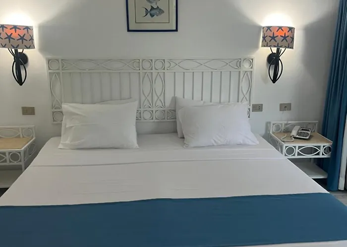 Domina Coral Bay Aquamarine 1
