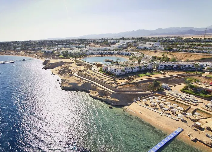 Domina Oasis Hotel & Resort