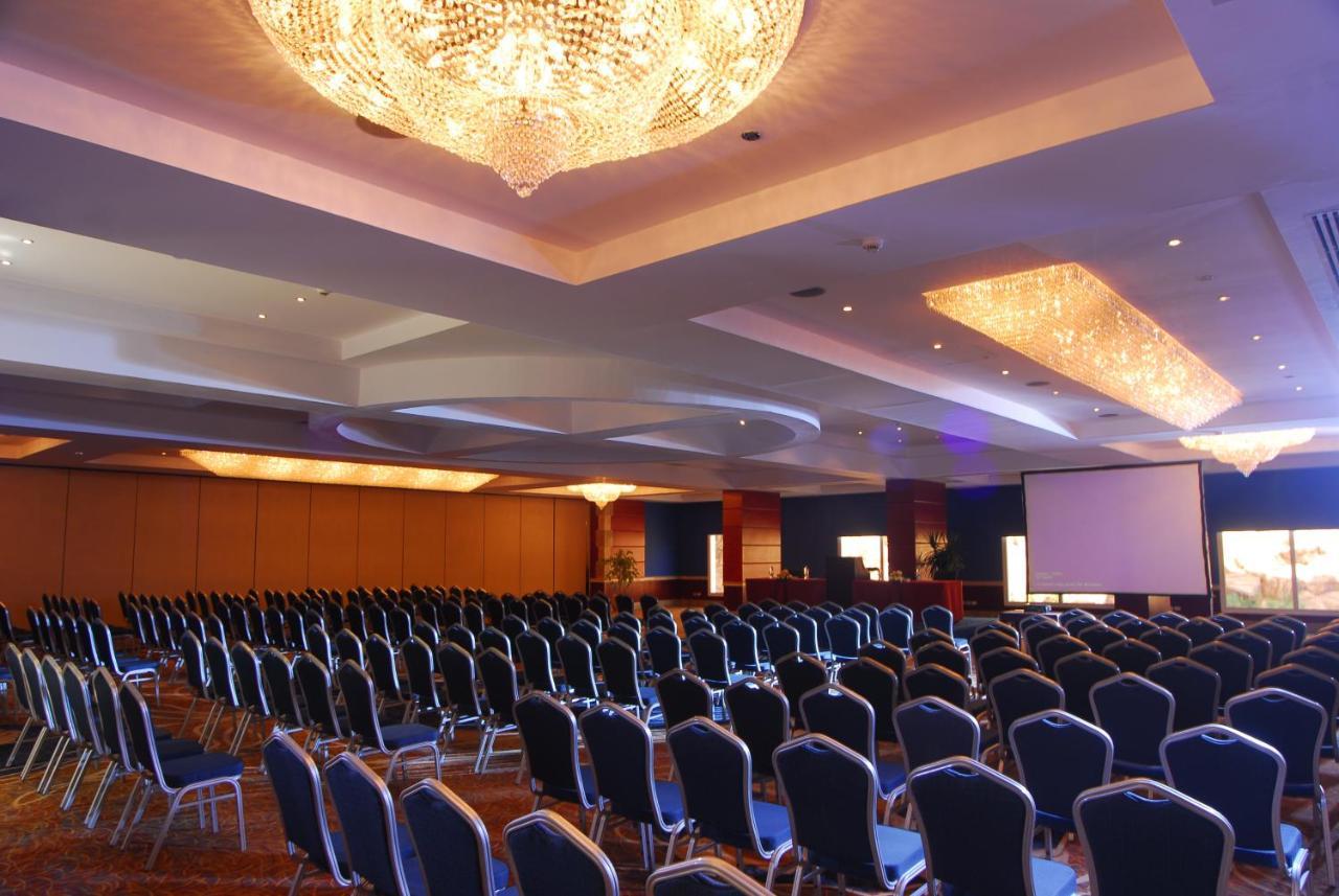 Naama Bay & Resort