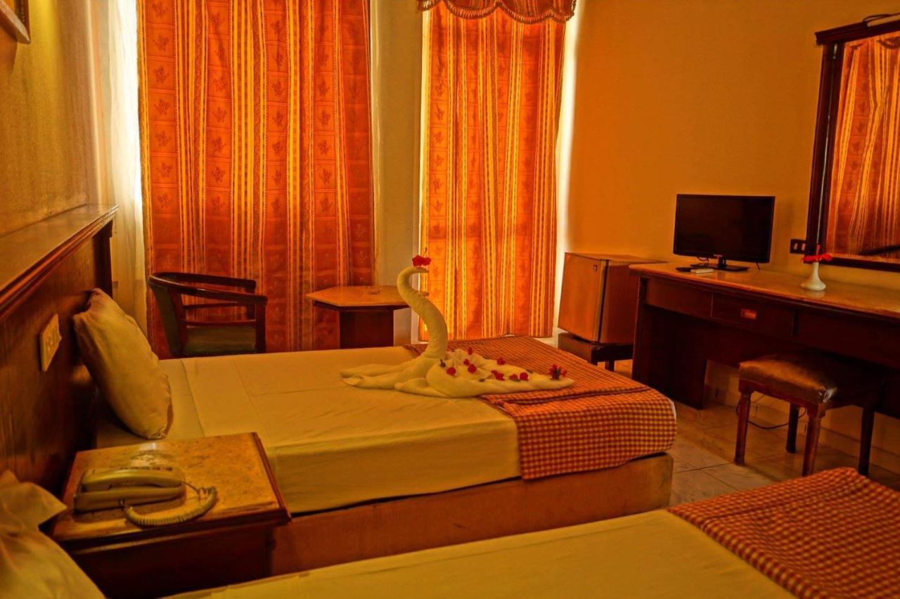Arabesque Seven Heaven Hotel