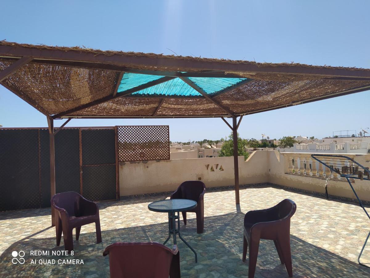 2 * Sharm el Sheikh
