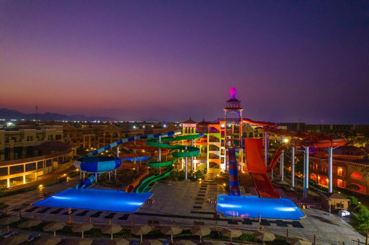 Resort Charmillion Gardens Aquapark