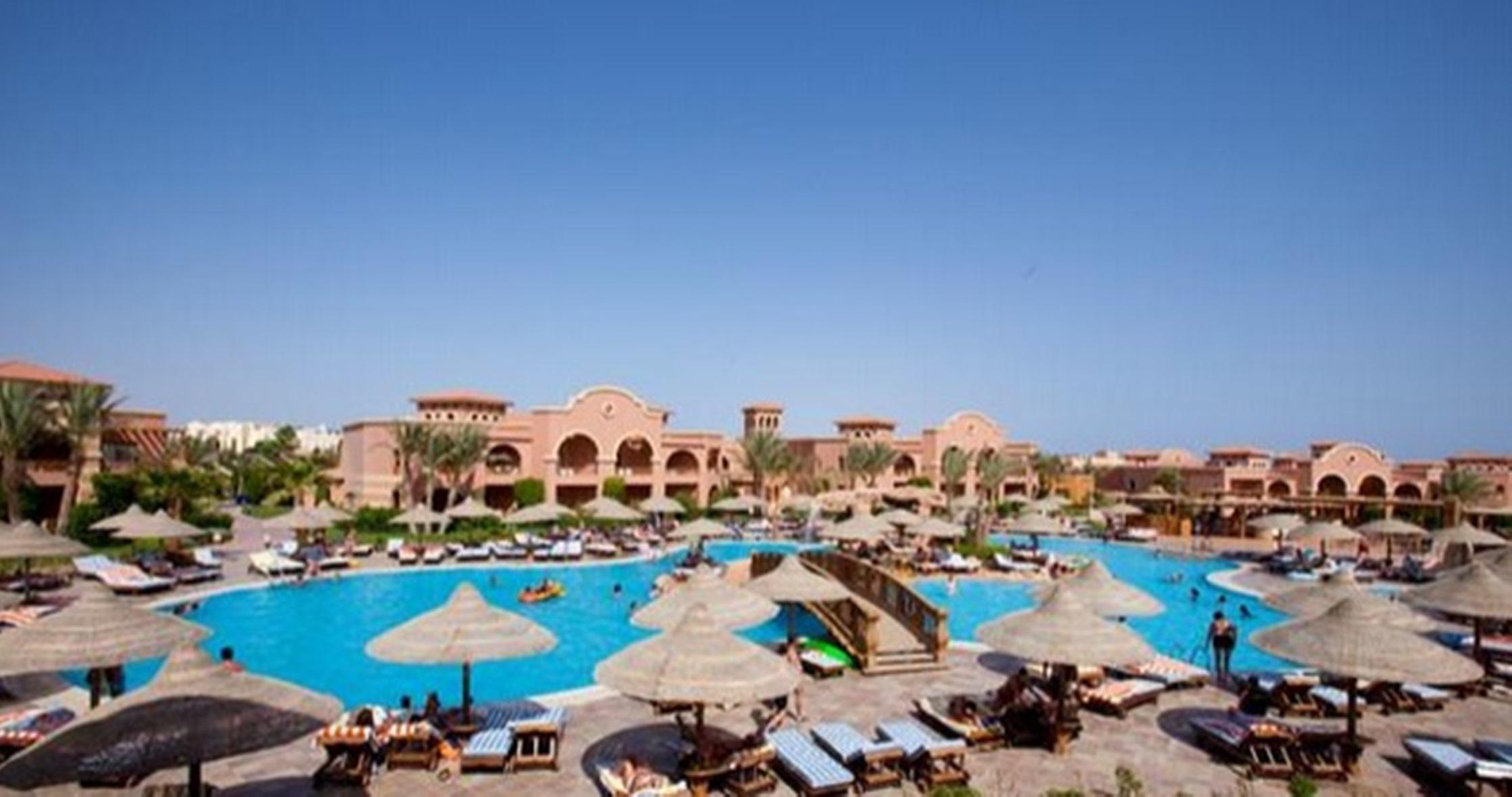 Charmillion Gardens Aquapark Resort 5*
