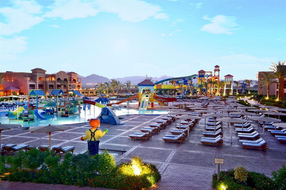 Charmillion Club Aquapark Resort