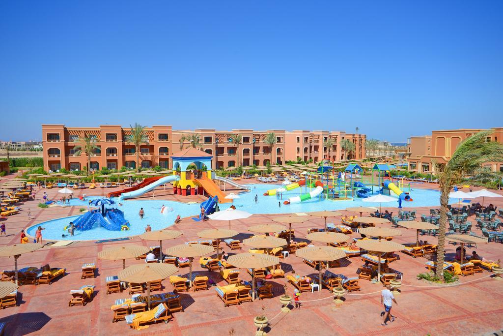 Resort Charmillion Club Aquapark 5*