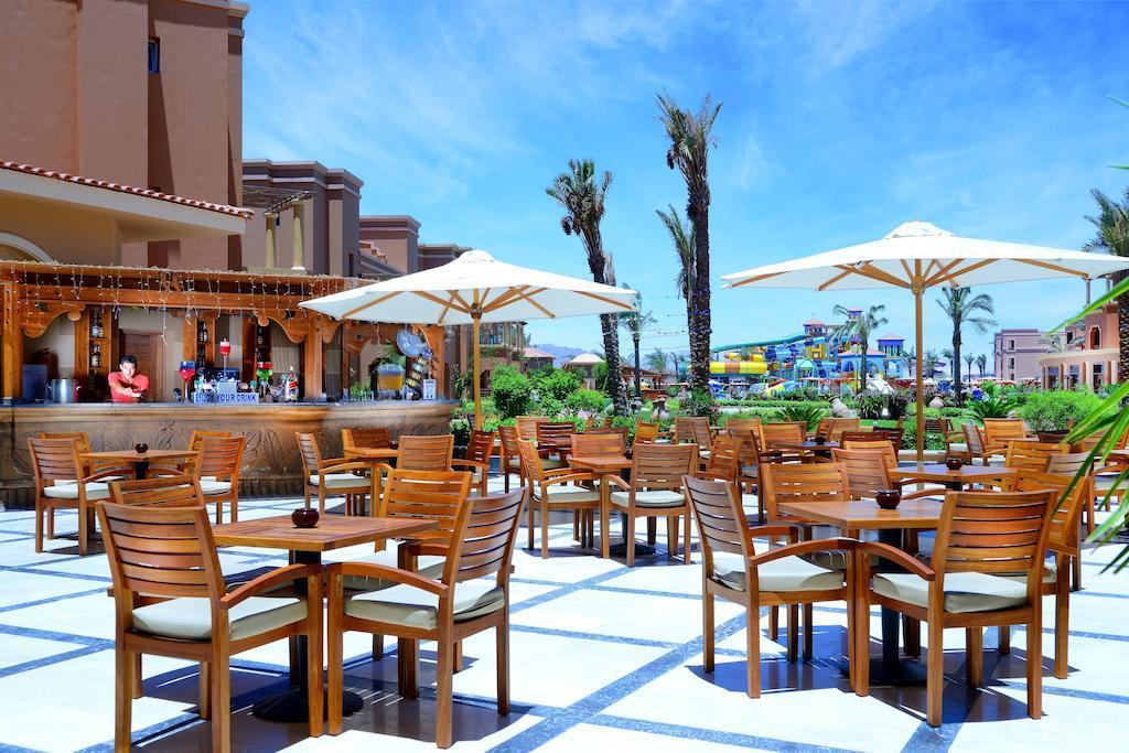 Charmillion Club Aquapark Resort 5*