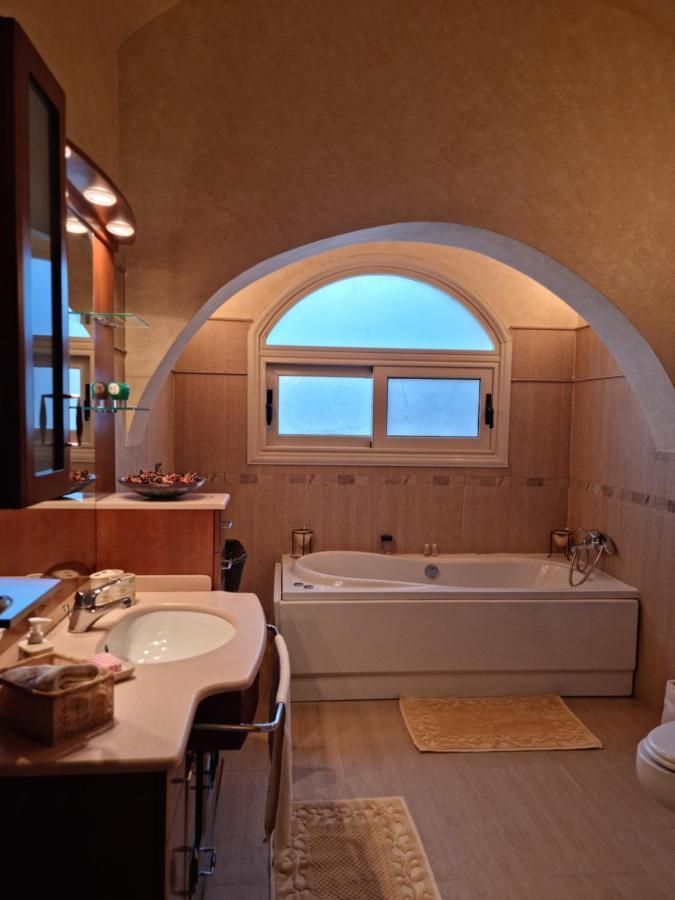 Lemon Tree Villa *