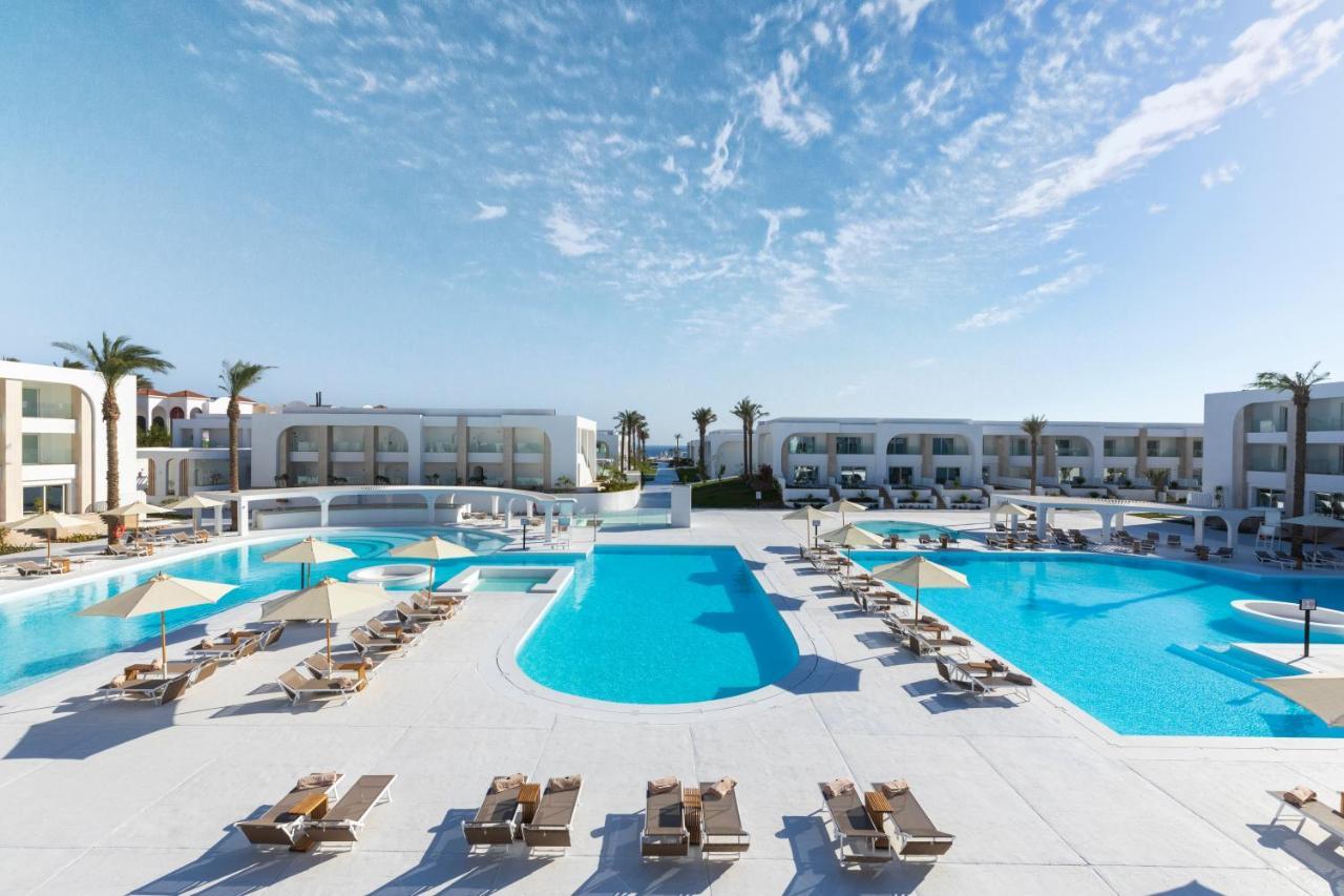 White Hills Resort 5*