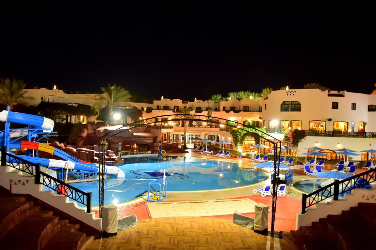Verginia & Aqua Park 4*