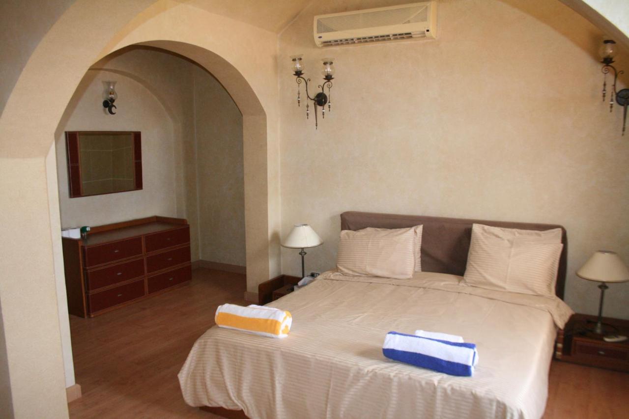 Lemon Tree Villa *