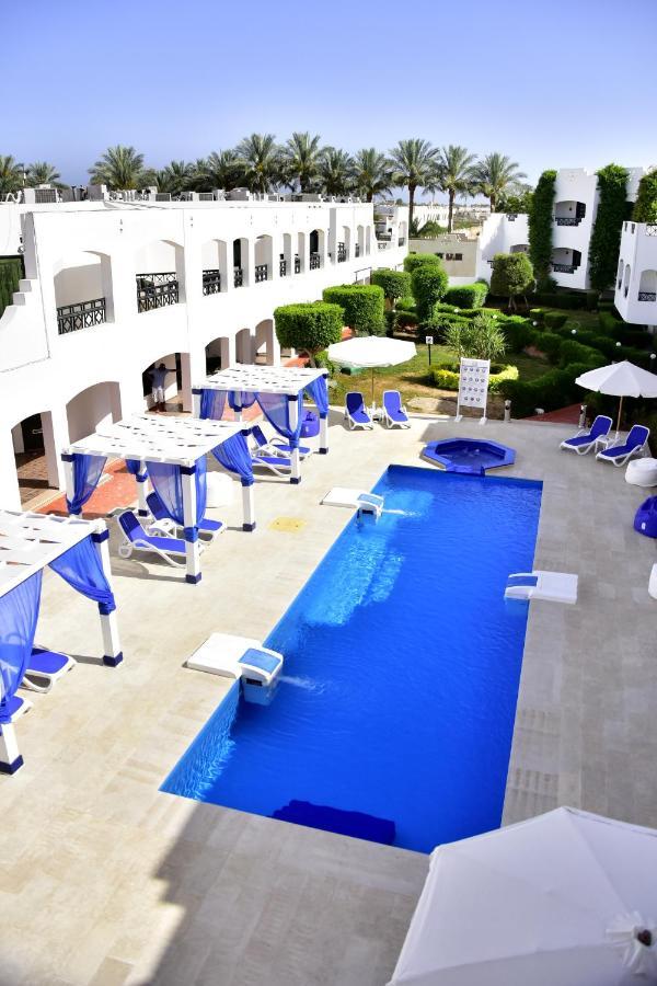 Verginia & Aqua Park Resort 4*