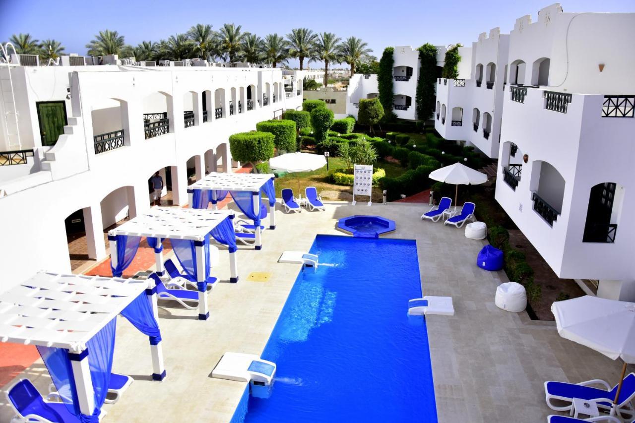 Verginia & Aqua Park Resort 4*