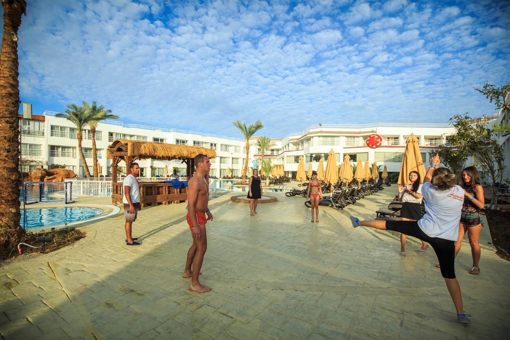 Resort Sharming - Couples And Families Only