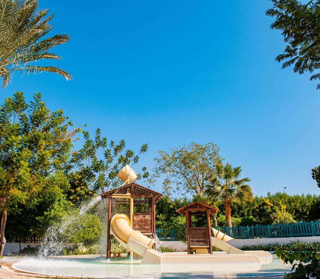 Novotel Resort 5*