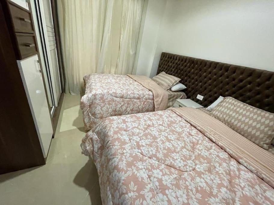 3-bedroom On The Third Floor With 3 Balconies And Lovely Pool View, Street View And Free Access In Hills Appartement