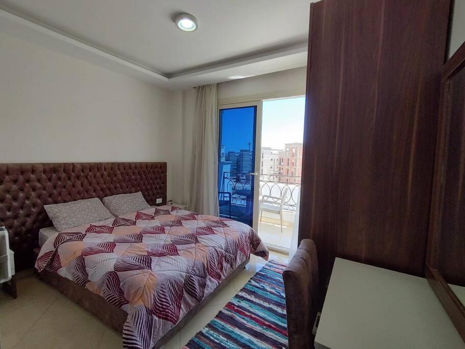 3-bedroom On The Third Floor With 3 Balconies And Lovely Pool View, Street View And Free Access In Hills Sharm-el-Sheikh