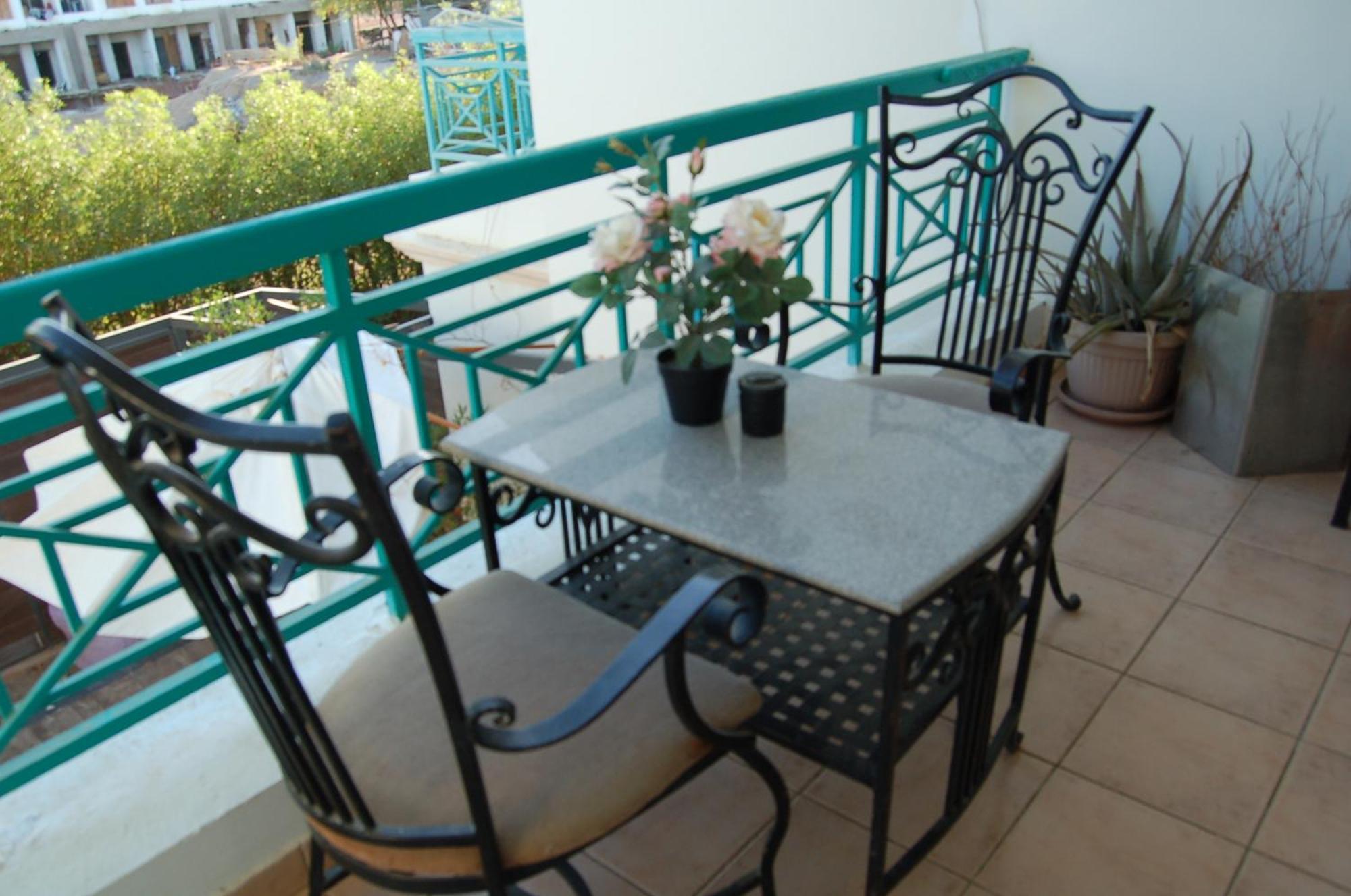 Naama Bay Luxury Stylish Entire Flat With En-suit -centre Of Apartment