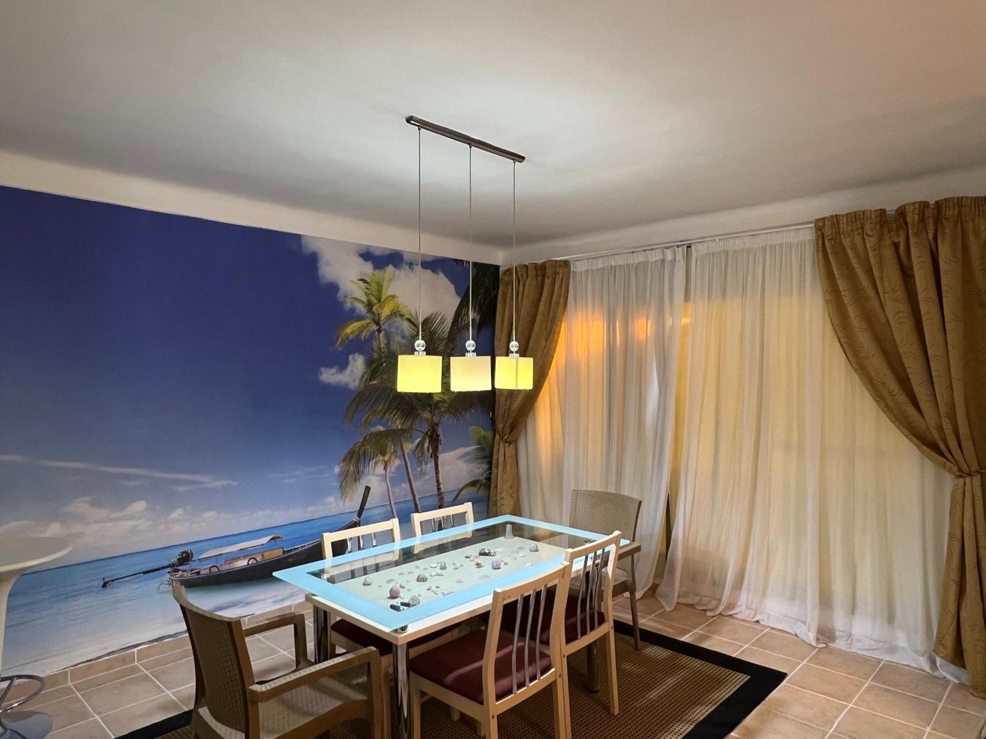 Naama Bay Luxury Stylish Entire Flat With En-suit -centre Of Apartment