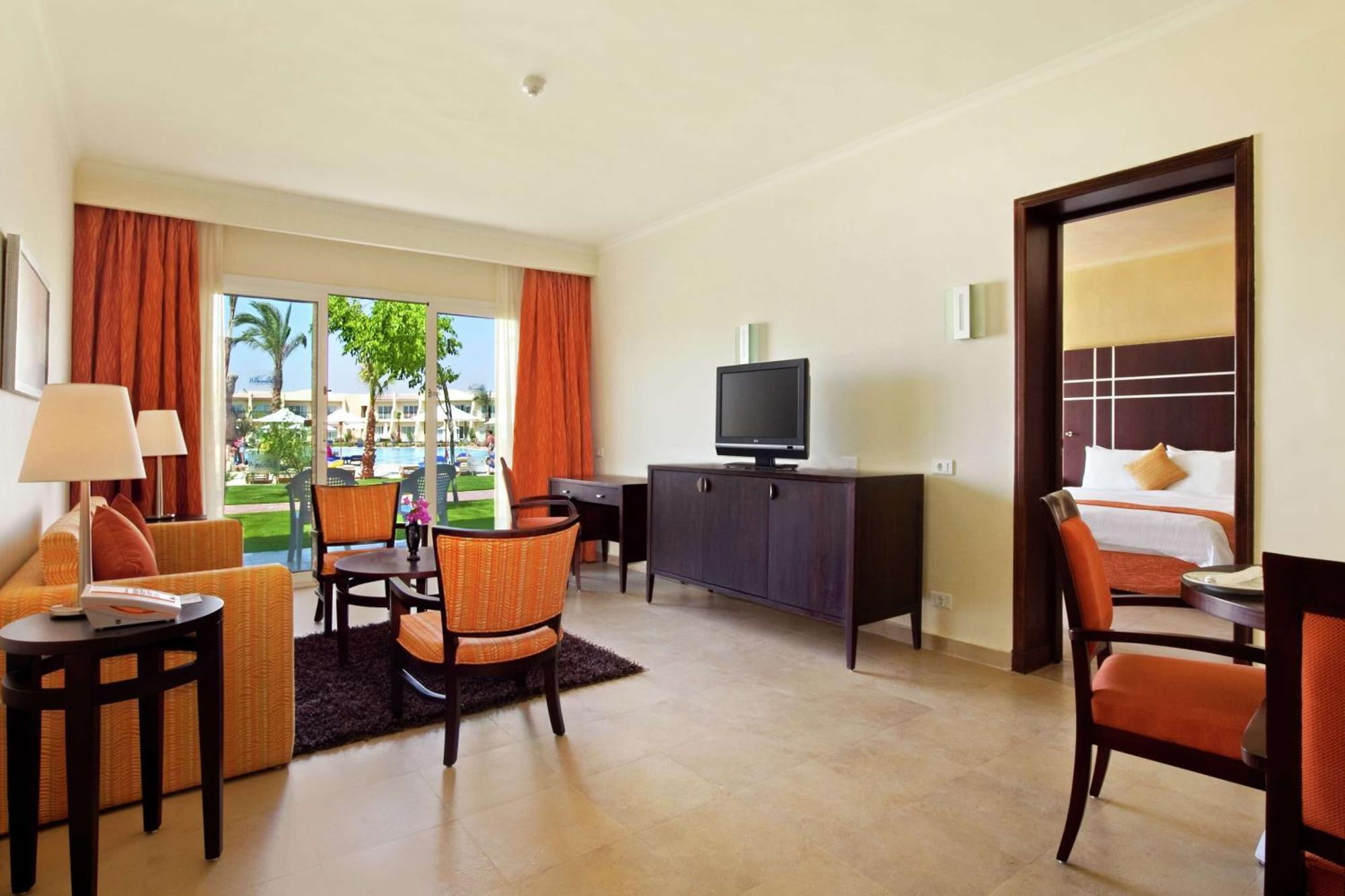Doubletree By Hilton Sharks Bay Şarm El-Şeyh