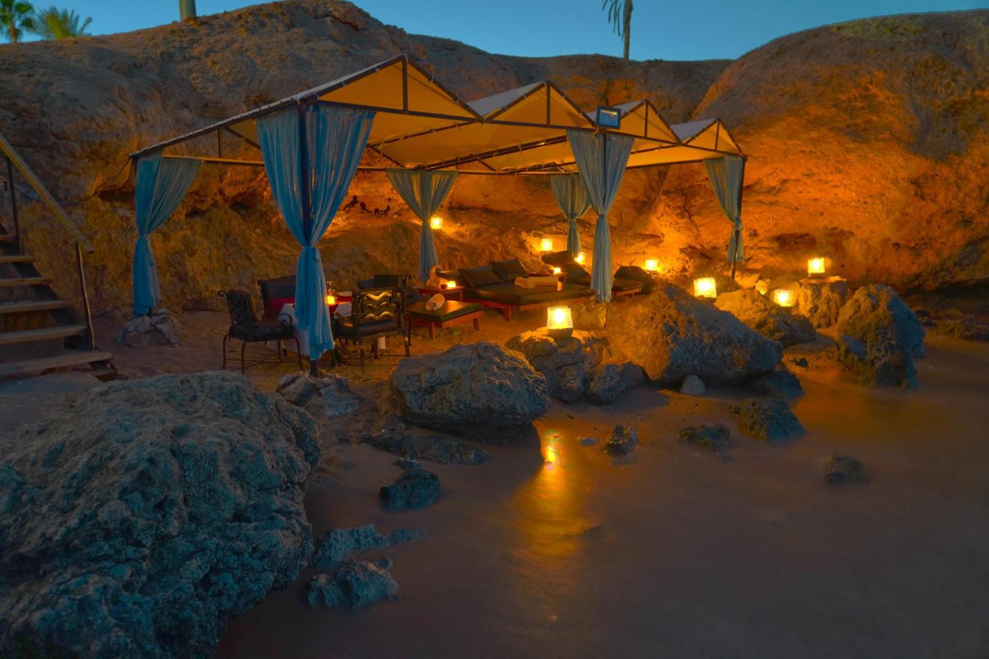 Safir Waterfalls Resort