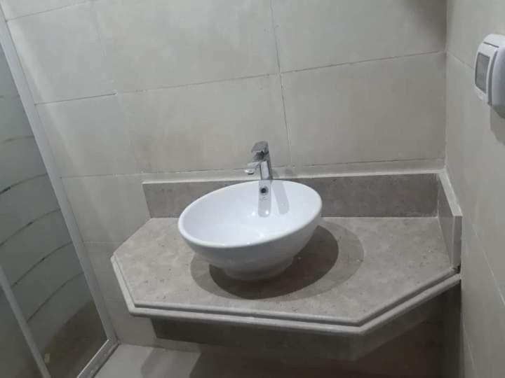 شقه فندقيه مكيفه بديار الربوه *