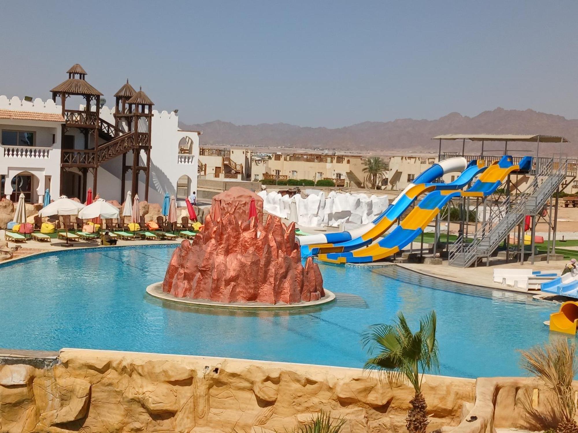 Hotel Palma Di Hollywood Aqua Park 4*