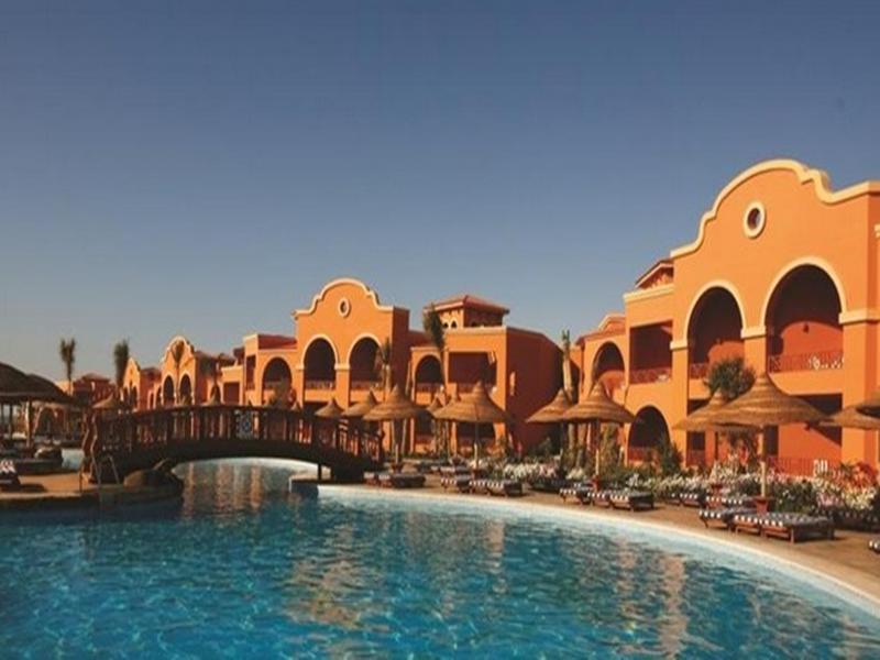 Resort Charmillion Gardens Aquapark 5*