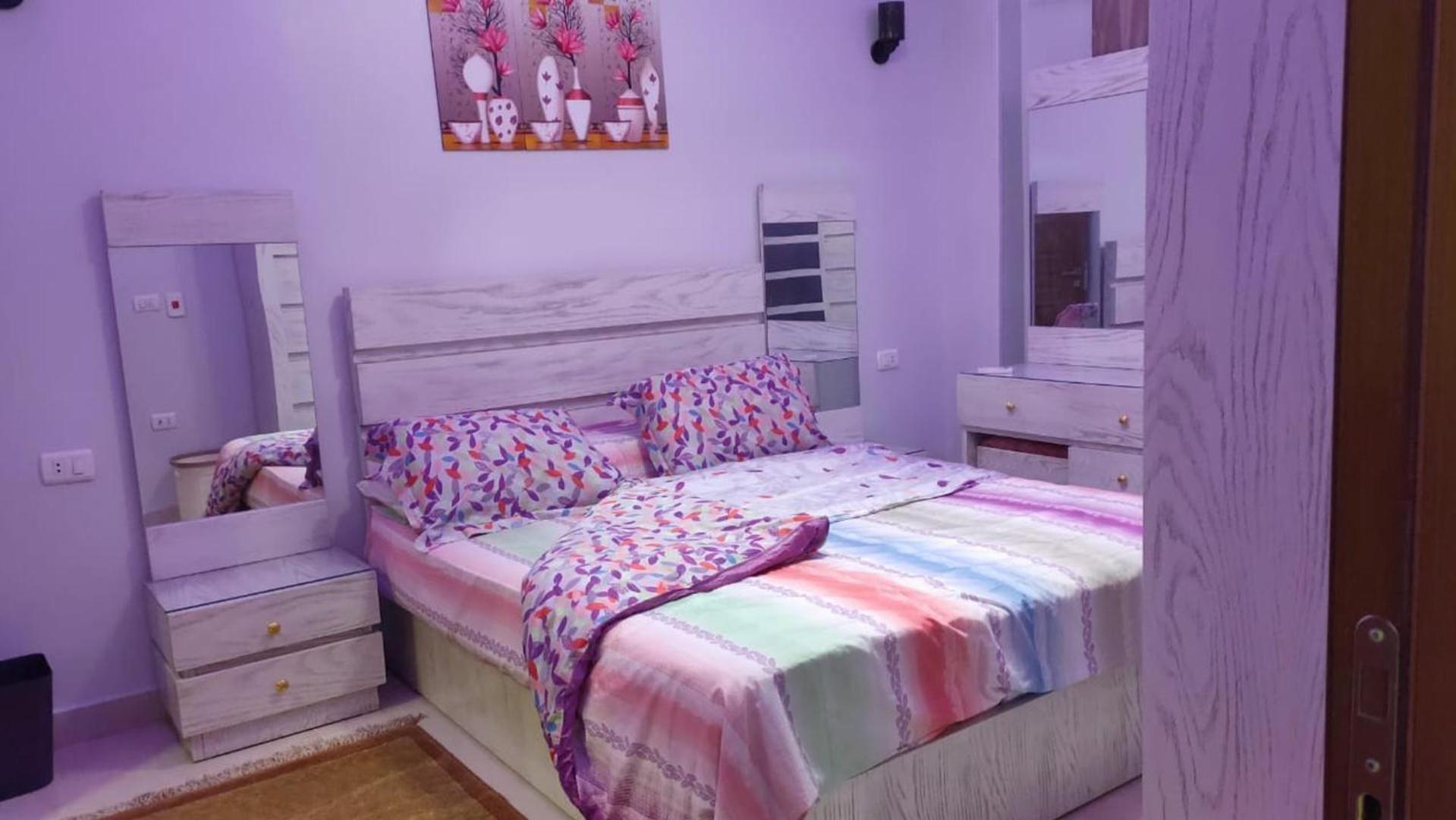Apartment Oasis - Stunning 3 Bedroom Retreat *