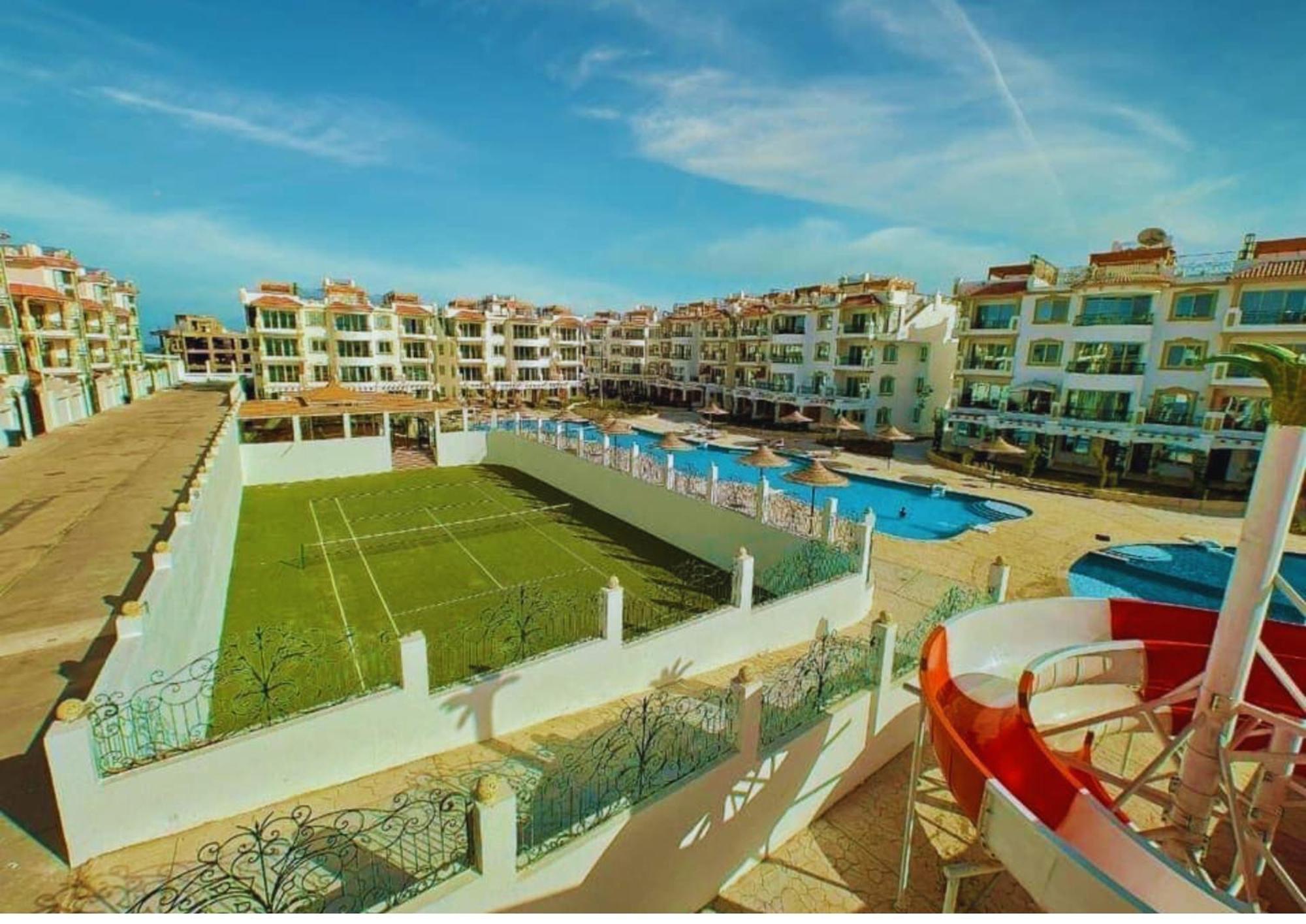 Hotel Luxury Hills