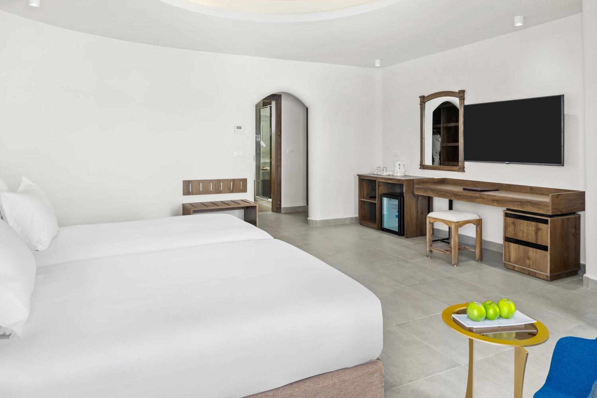 Pickalbatros Laguna Club Sheikh Resort 5*
