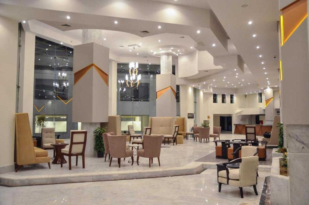 Swiss Heaven Sharming - Couples & Families Only Hotel 4*