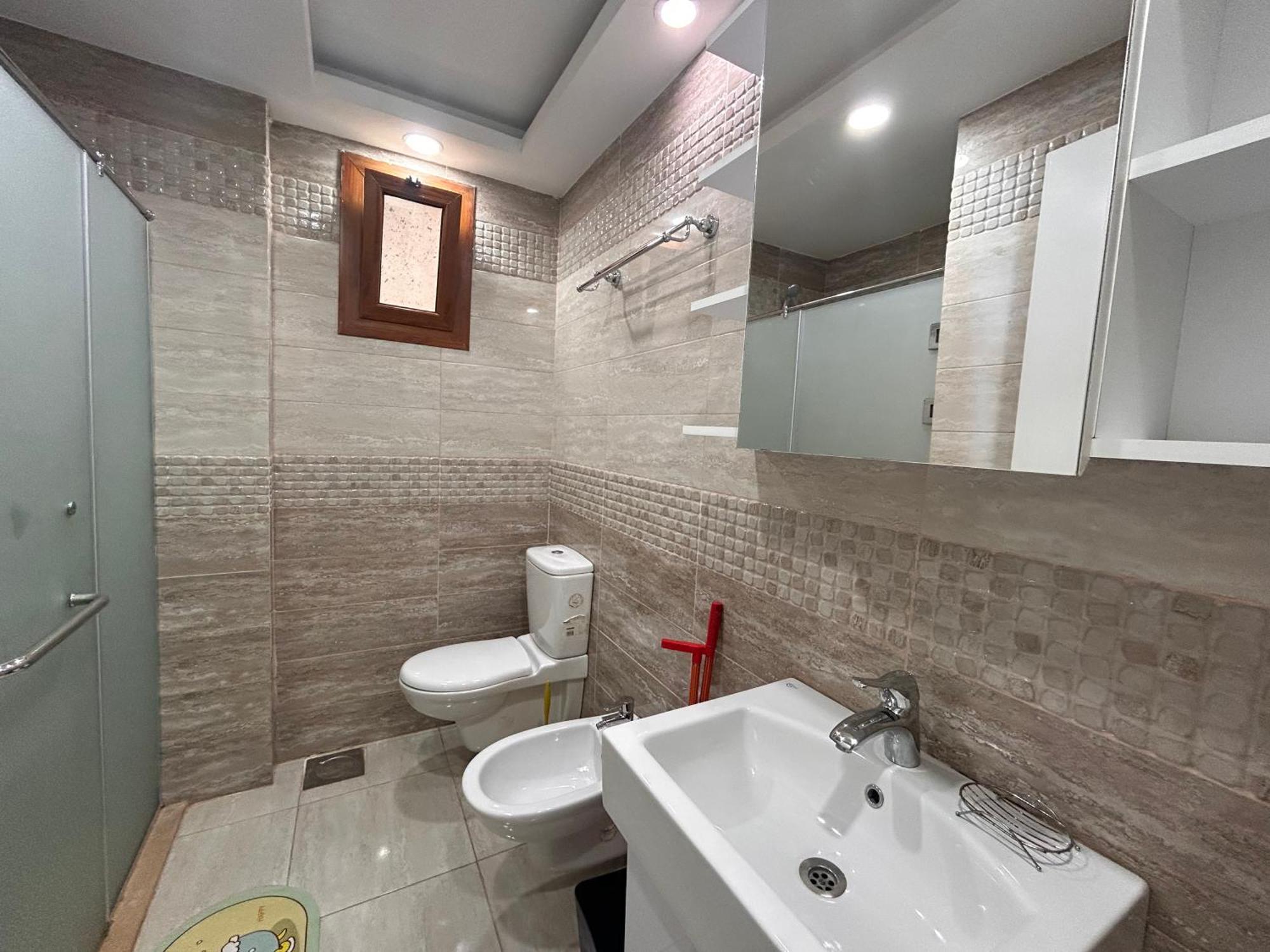2-bedroom On The Second Floor With A Balcony And Amazing Pool View & Free Access In Hills *