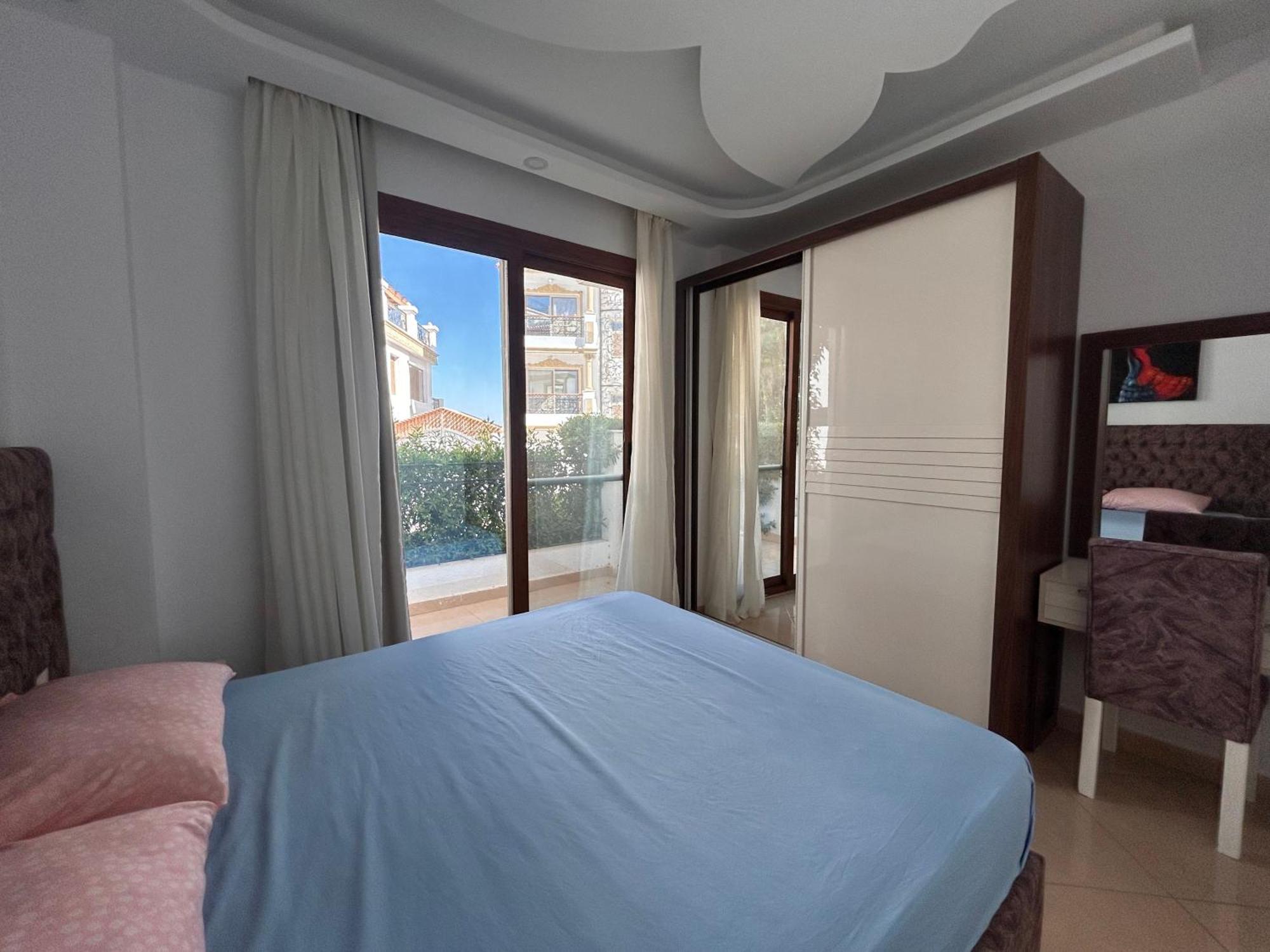 2-bedroom On The Second Floor With A Balcony And Amazing Pool View & Free Access In Hills Apartment