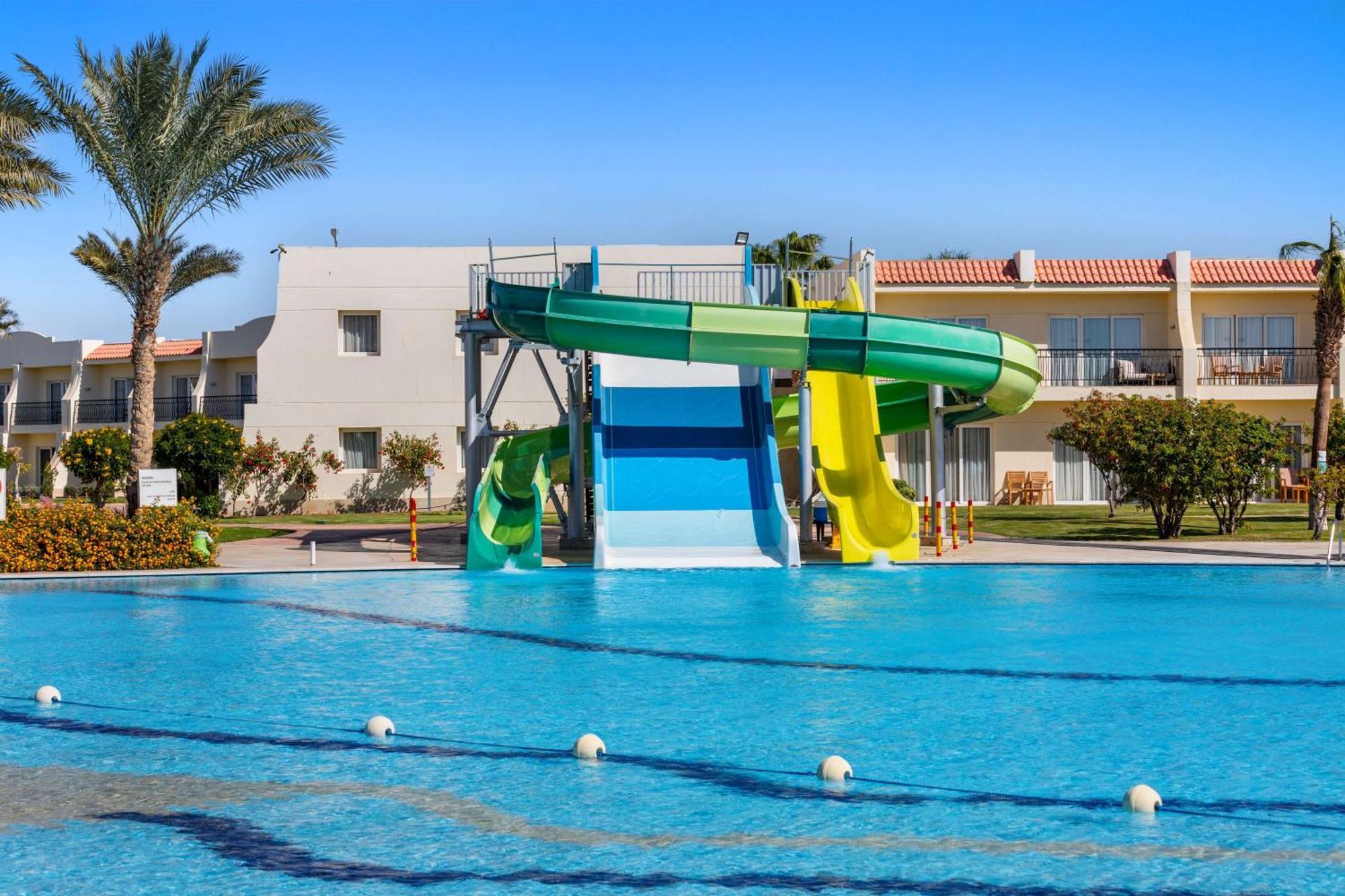Doubletree By Hilton Sharks Bay Resort Şarm El-Şeyh