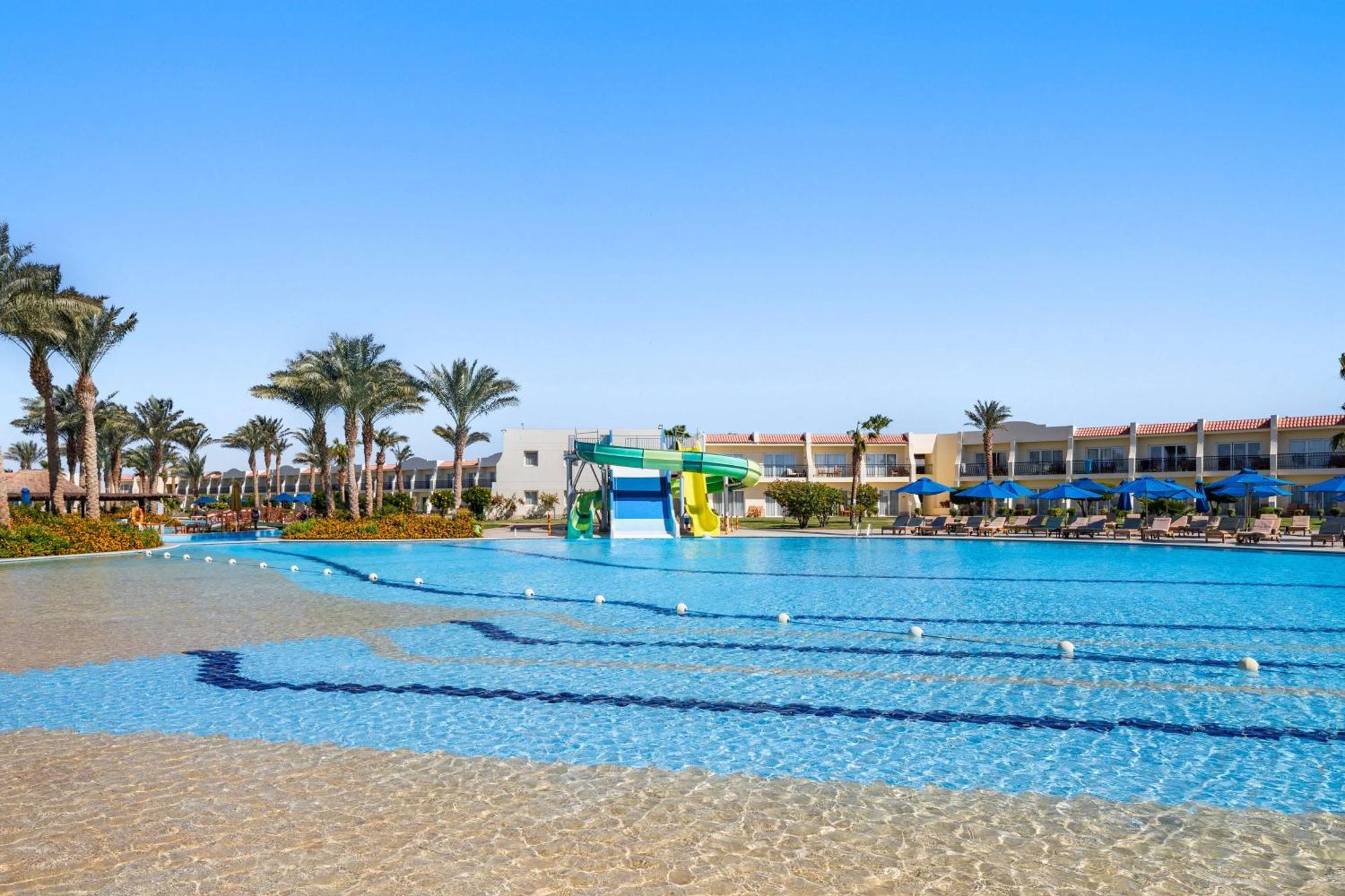 Doubletree By Hilton Sharks Bay 4*