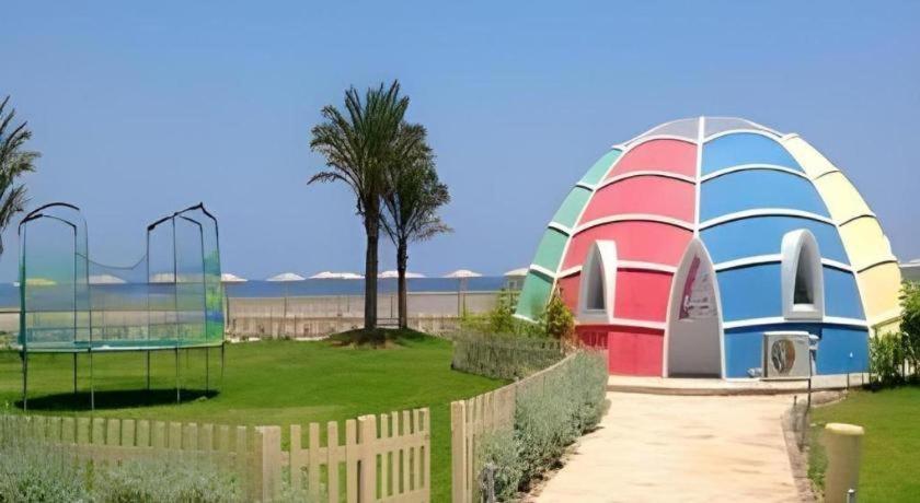 Tiran Hotel