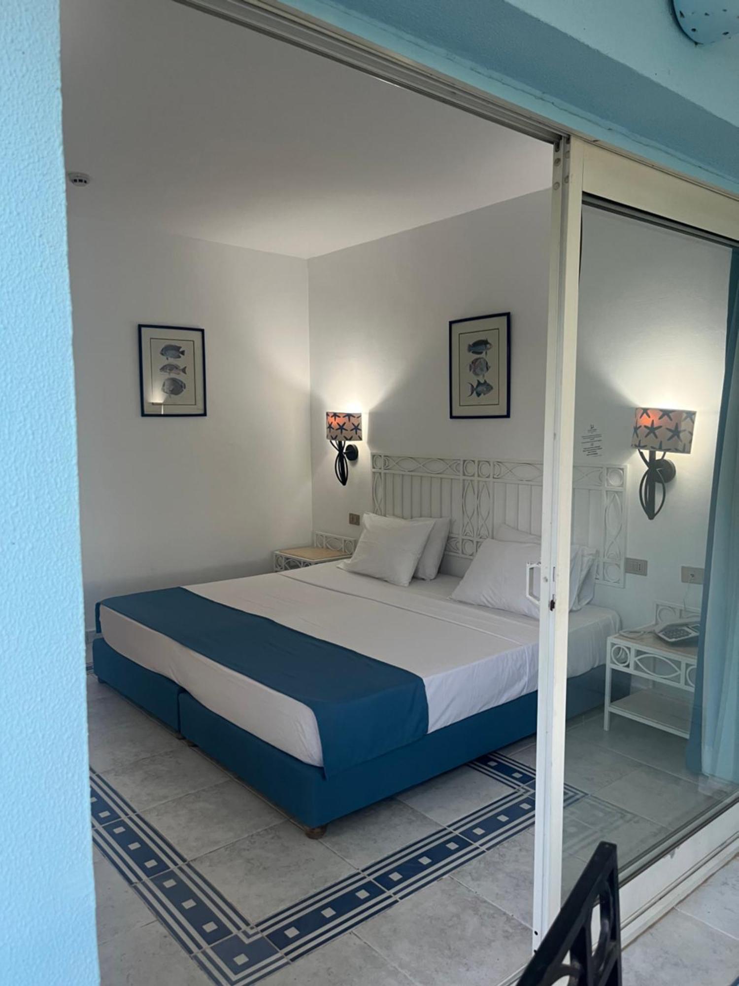 Domina Coral Bay Aquamarine 1 Resort *