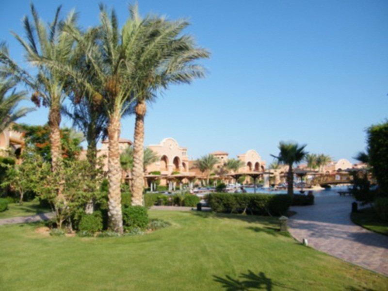 Resort Charmillion Gardens Aquapark 5*