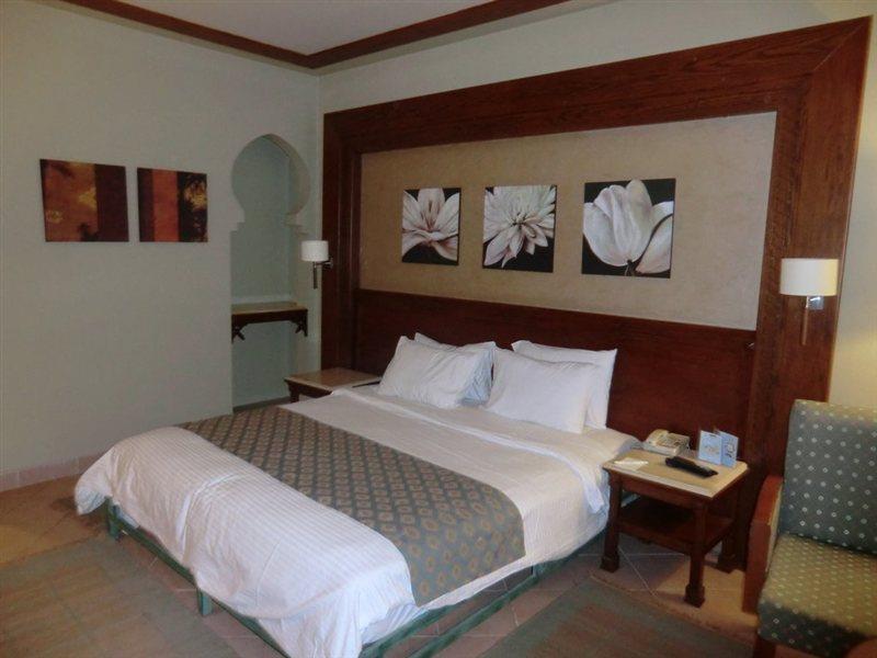 Charmillion Club Resort 5*