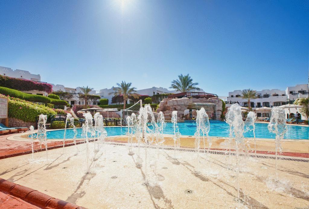 Verginia & Aqua Park 4*