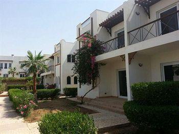 Logaina Sharm 3*