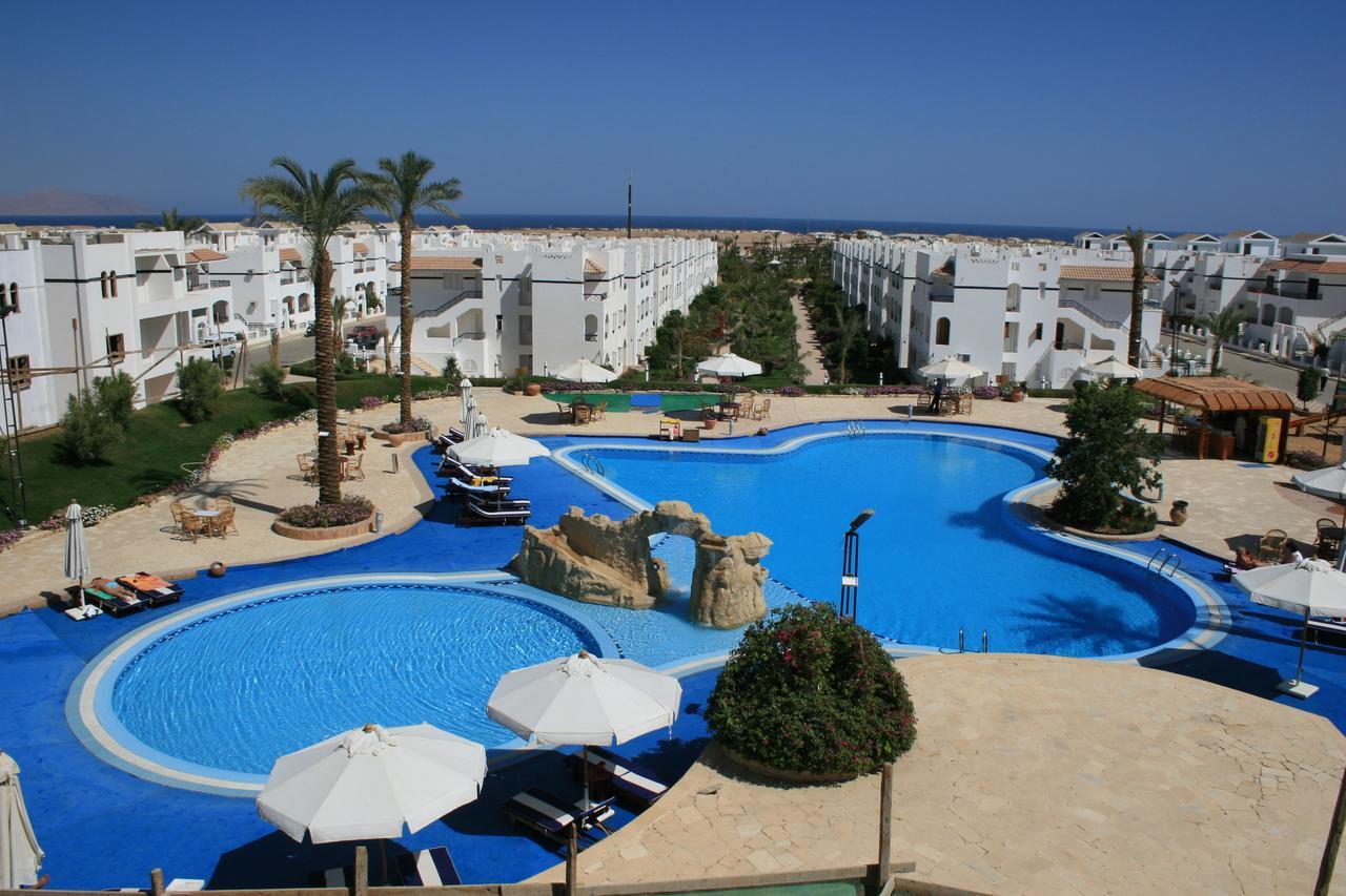 Riviera Resort 3*