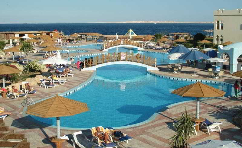 Resort Charmillion Club