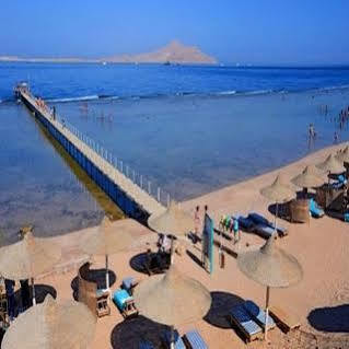 Resort Charmillion Gardens Aquapark 5*