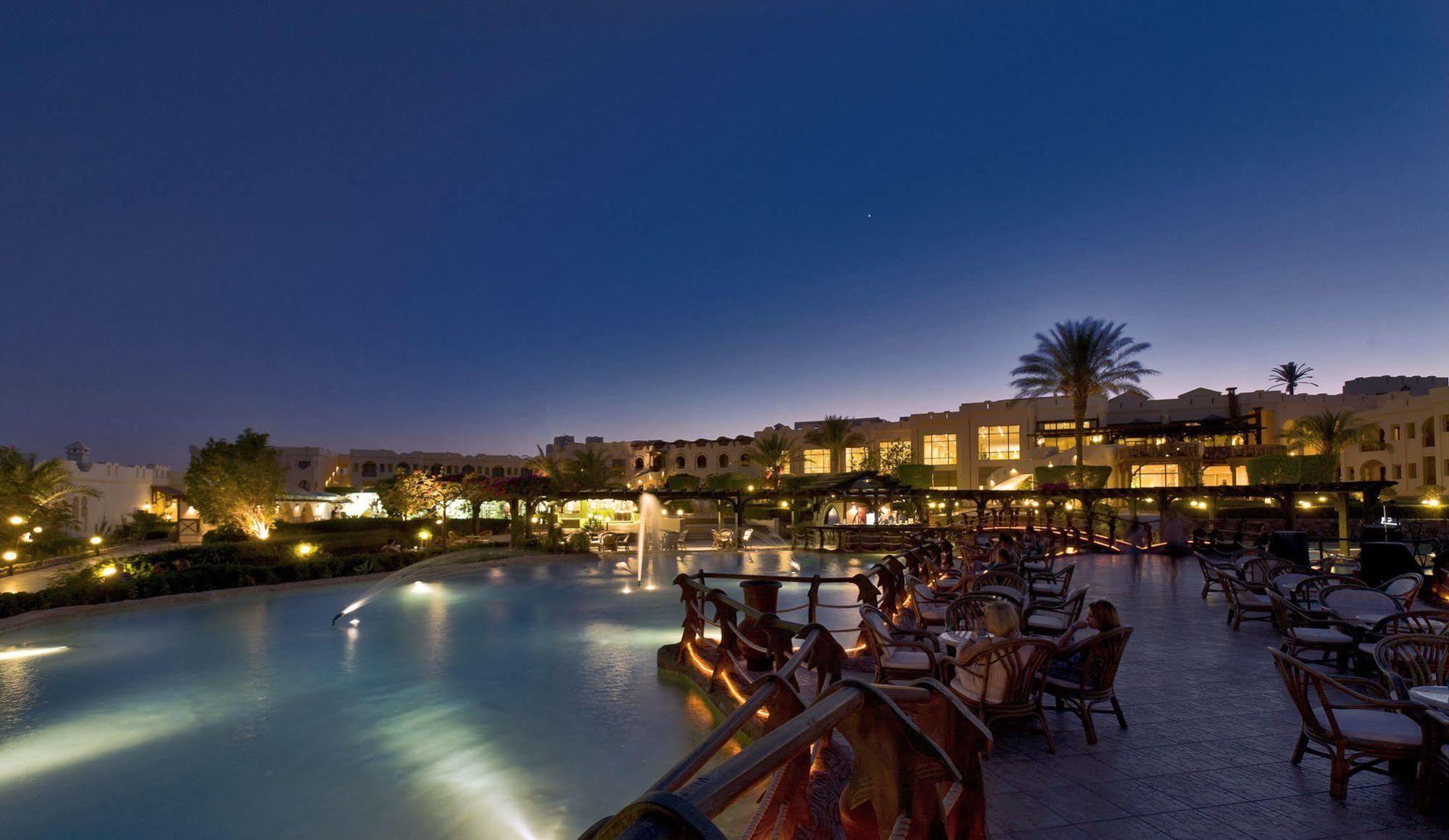 Charmillion Club