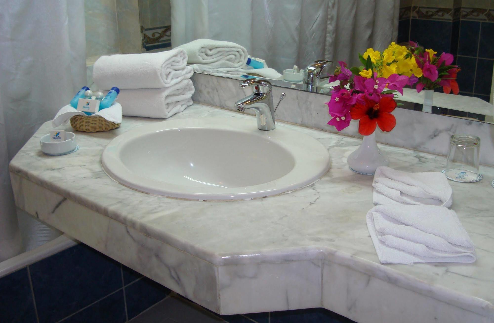 Turquoise Hotel 3*
